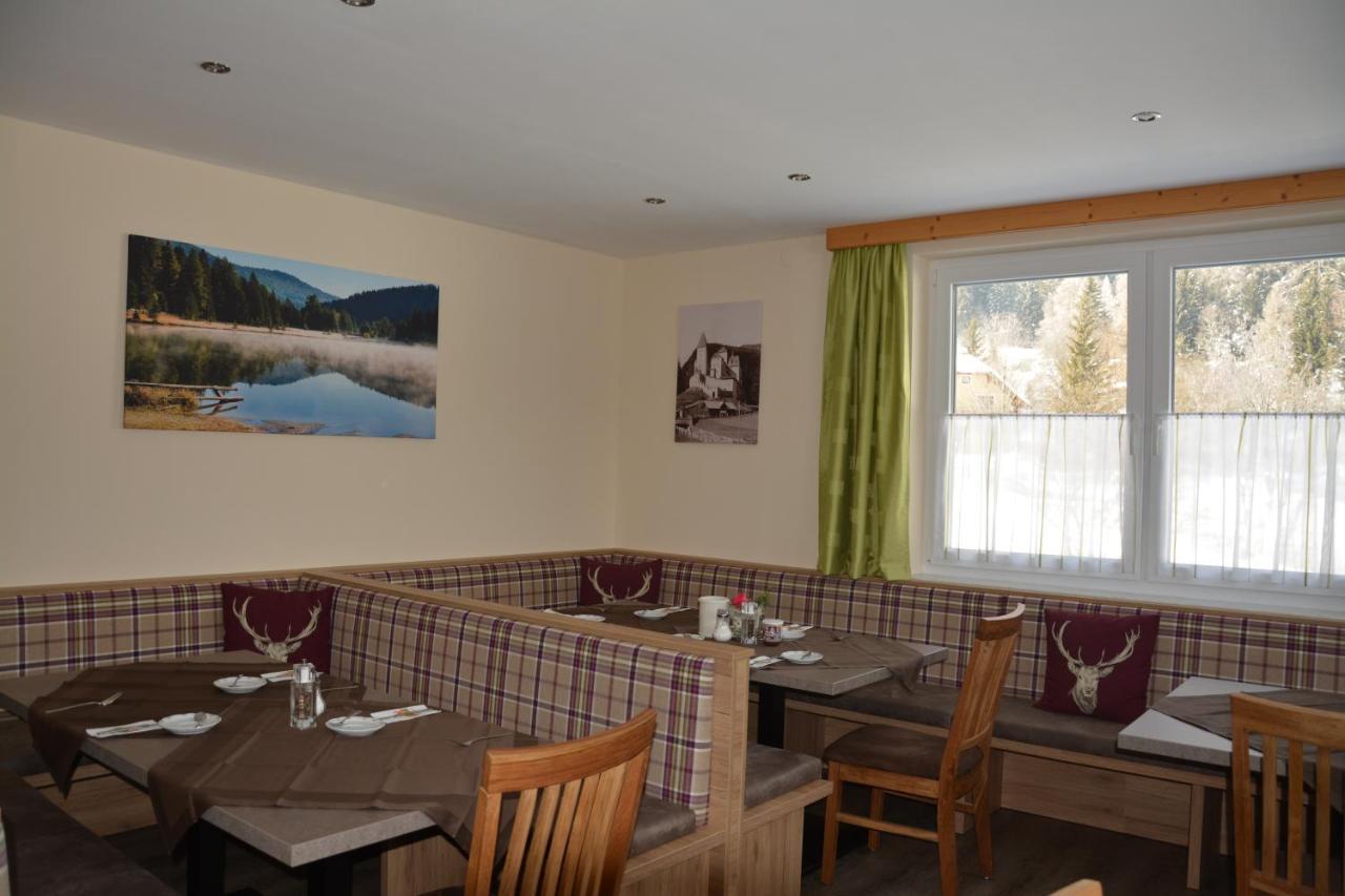 Pension Waldheim Mauterndorf  Exteriör bild