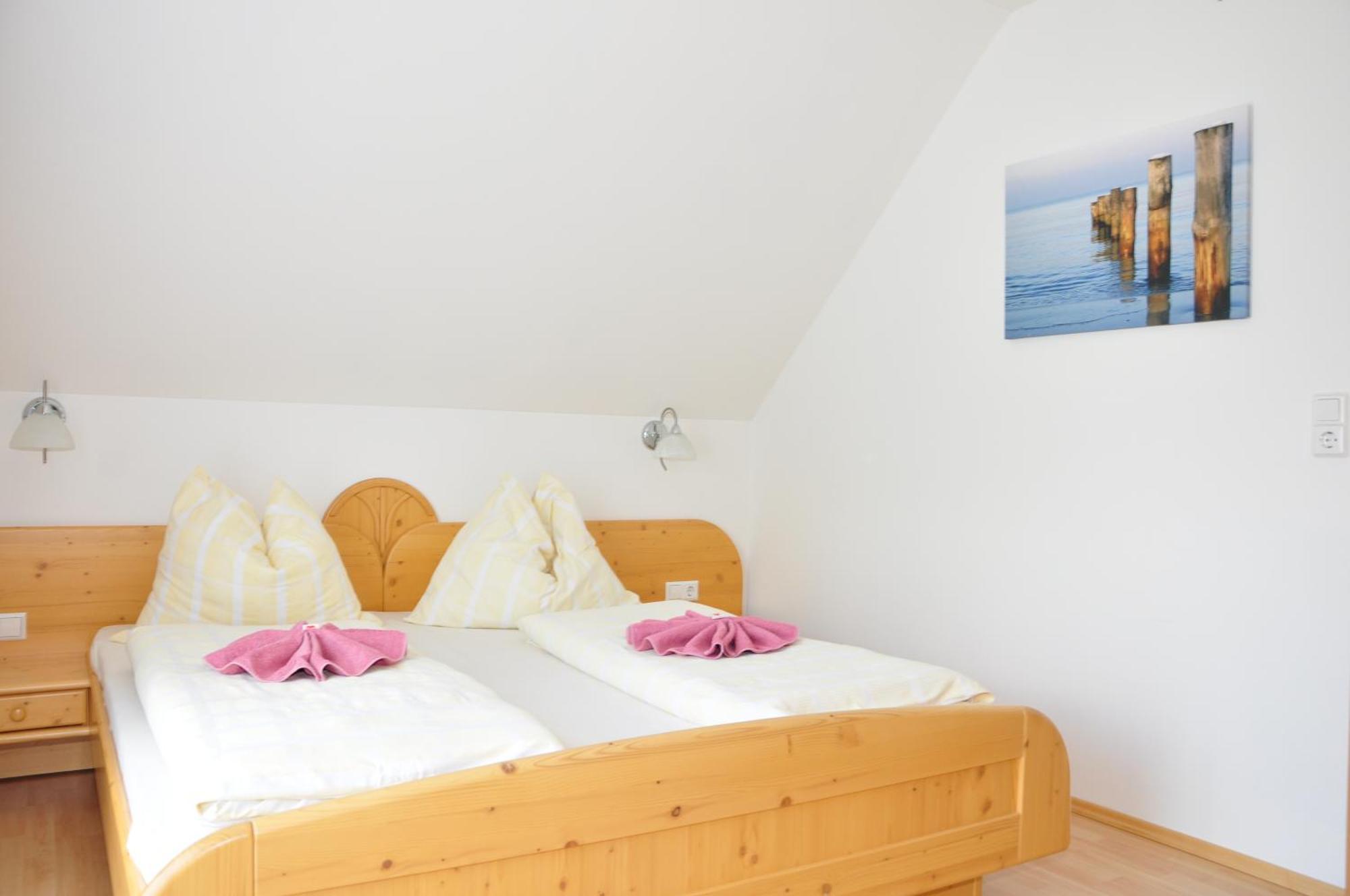 Pension Waldheim Mauterndorf  Rum bild
