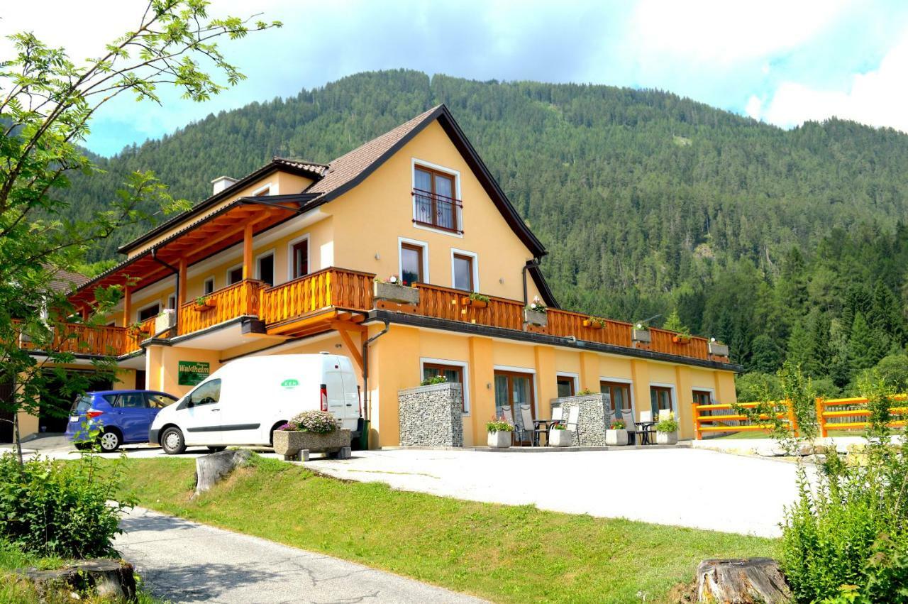 Pension Waldheim Mauterndorf  Exteriör bild