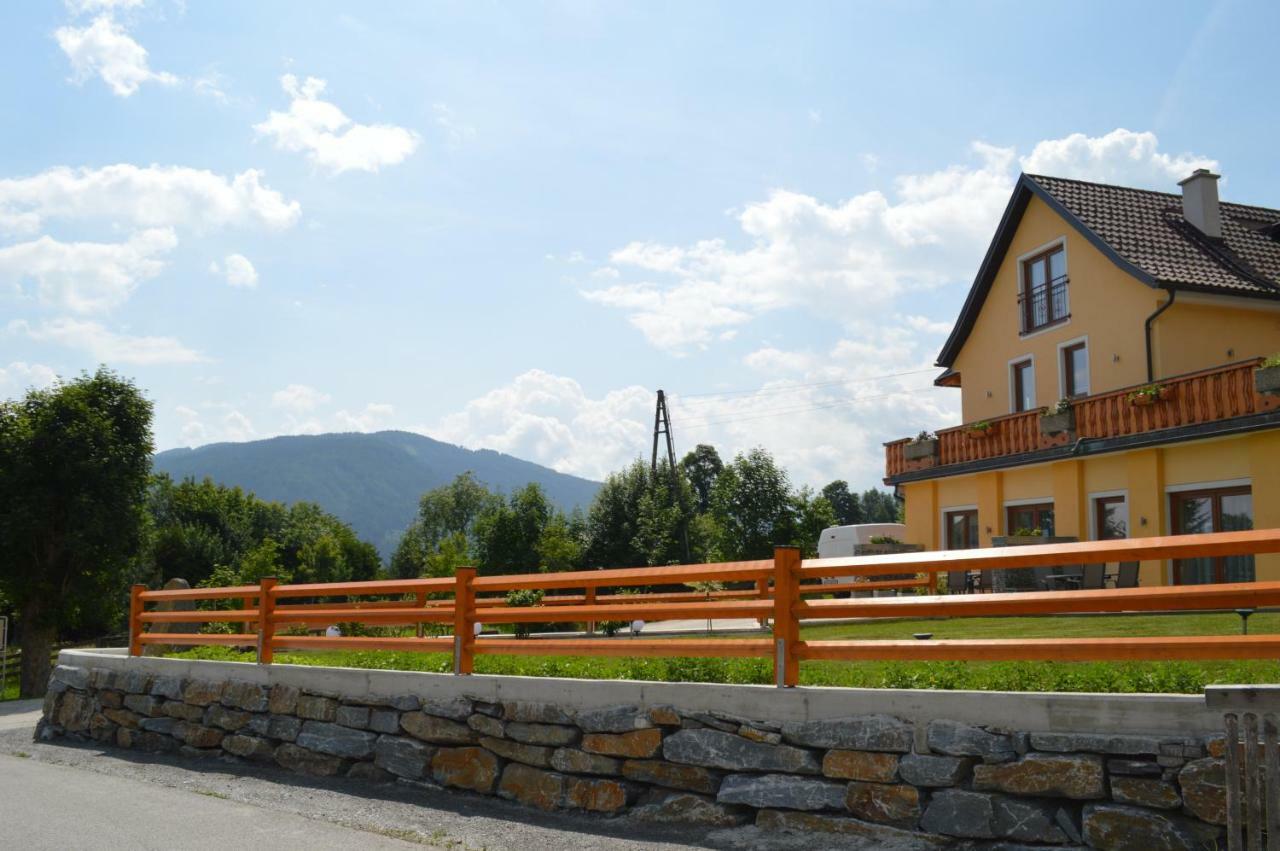 Pension Waldheim Mauterndorf  Exteriör bild